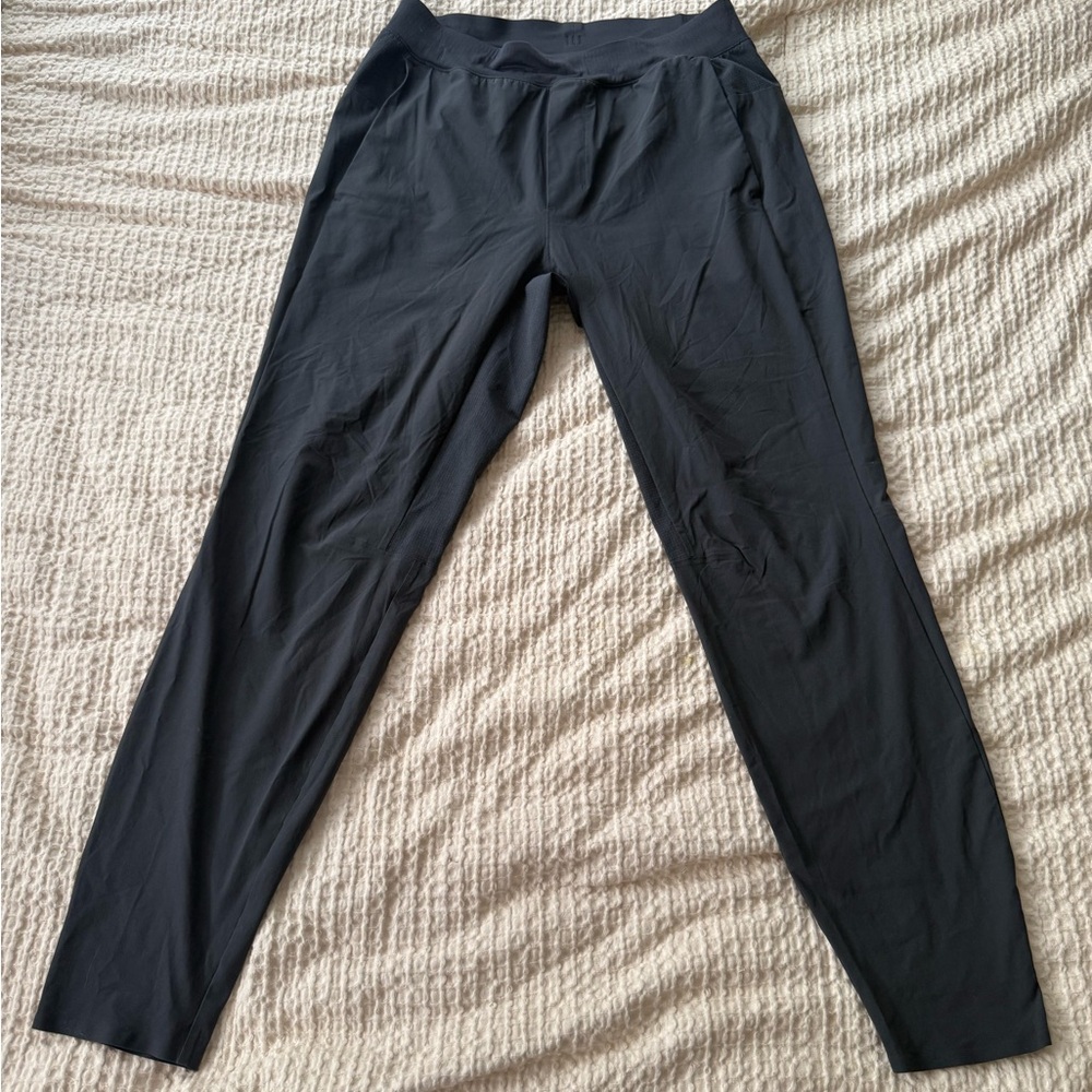 Lululemon ABC Jogger Pants Black Size M – Men’s Athleisure Activewear